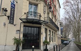 Best Western Seine West Hotel